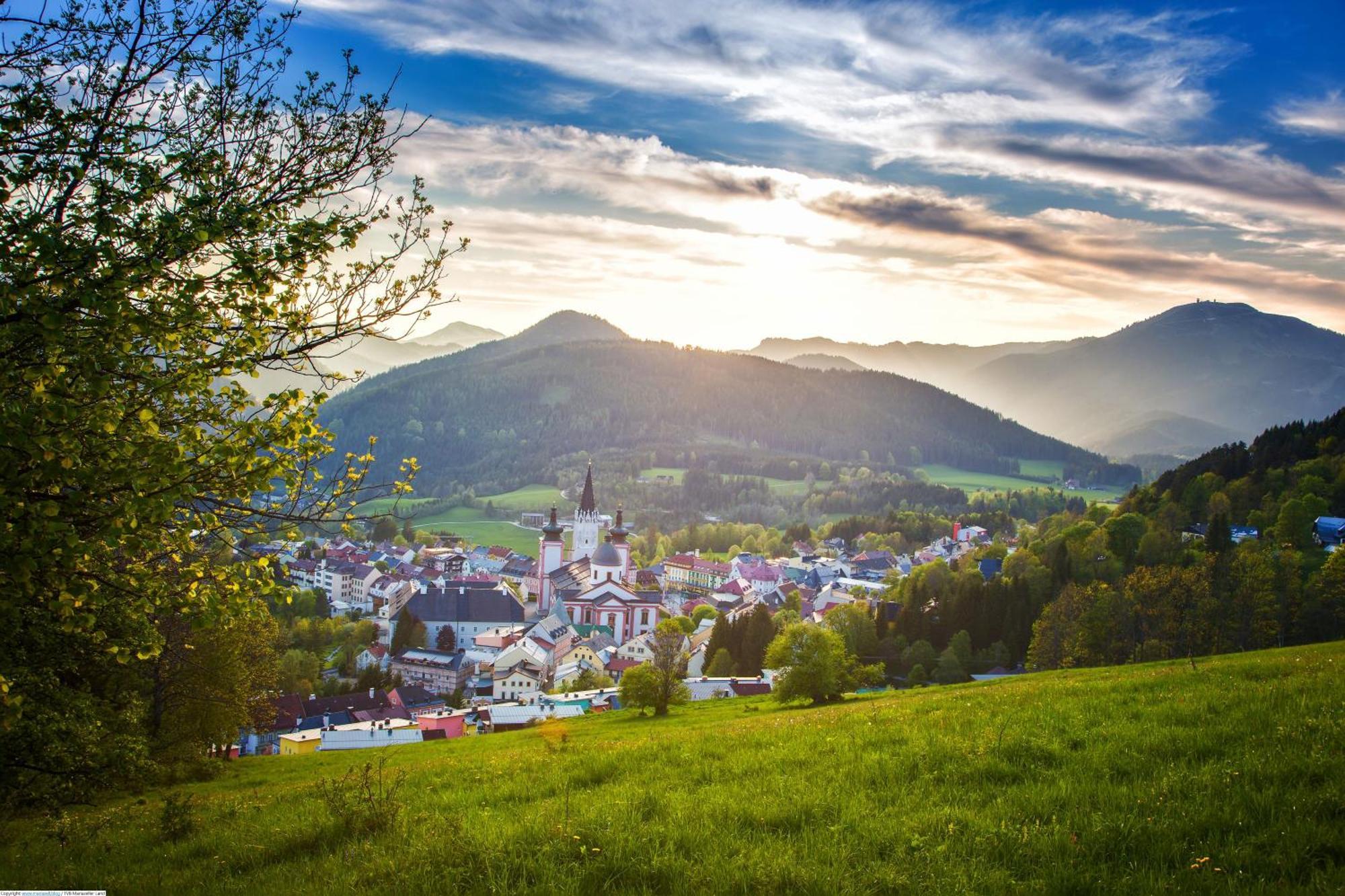 Familie Zuser Hotel Garni Mitterbach Ngoại thất bức ảnh