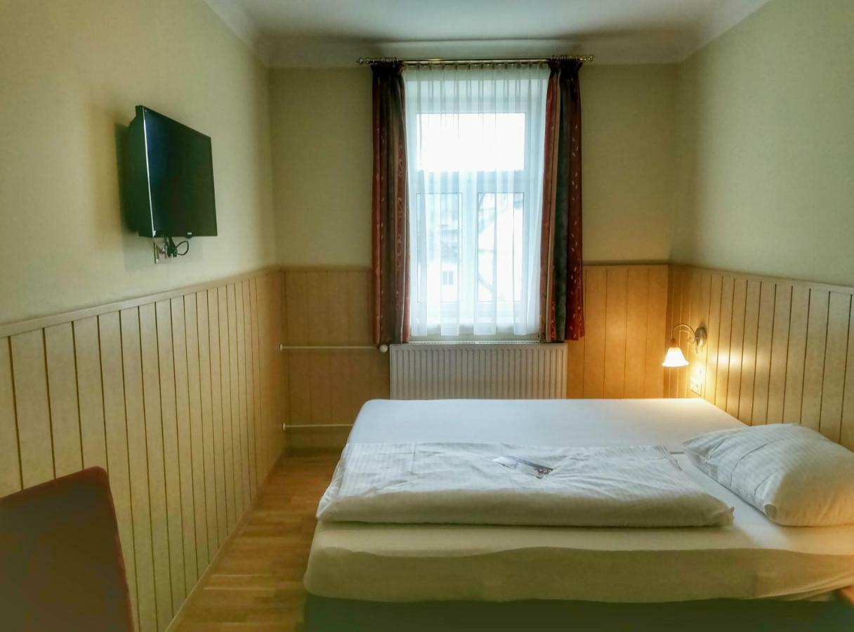 Familie Zuser Hotel Garni Mitterbach Ngoại thất bức ảnh